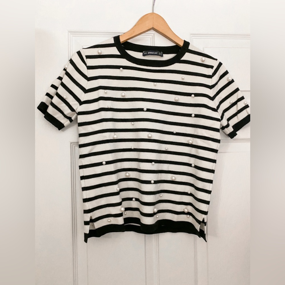 Zara knit top with pears size medium